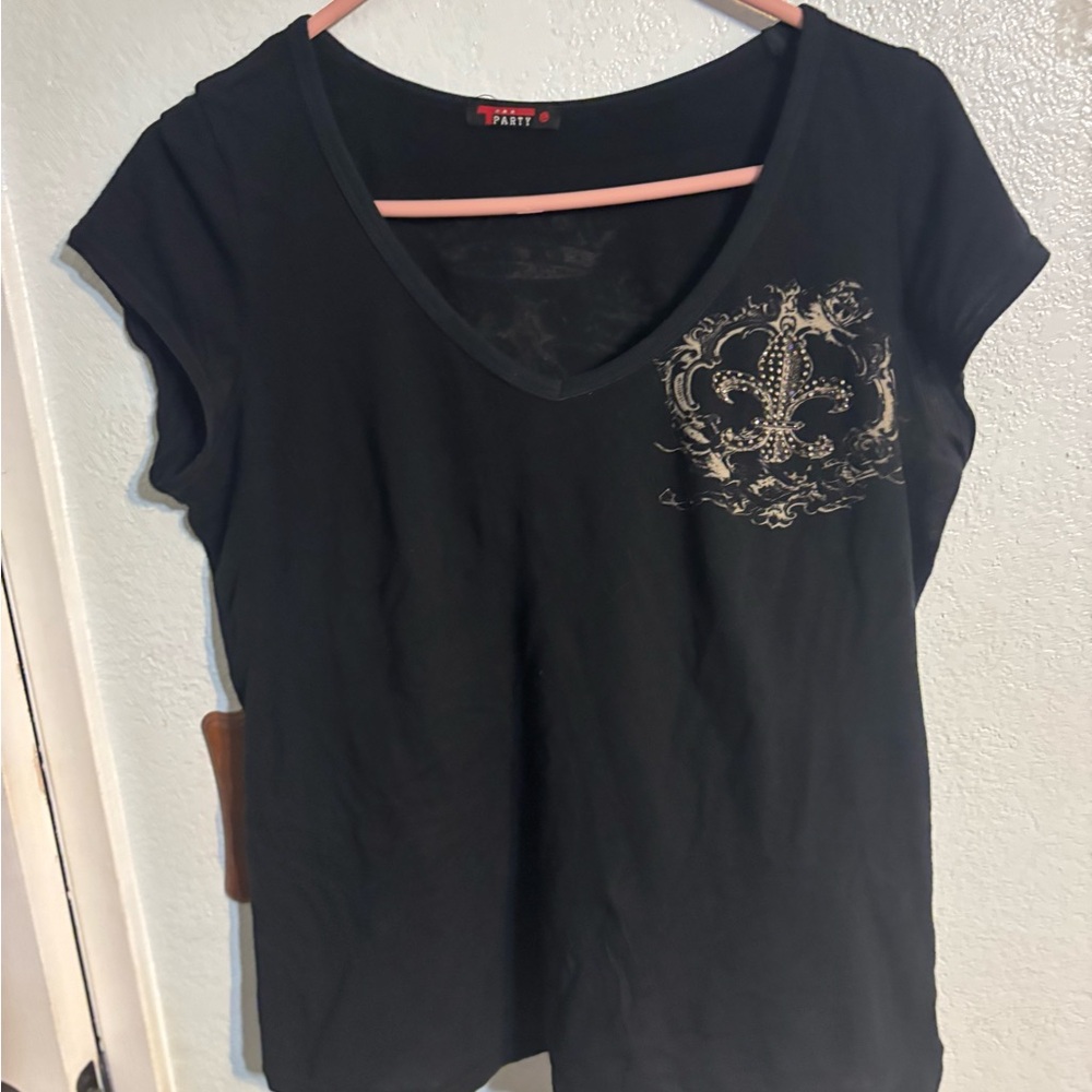 T Party Fashion Black Gold Graphic Cap Sleeve Tee
